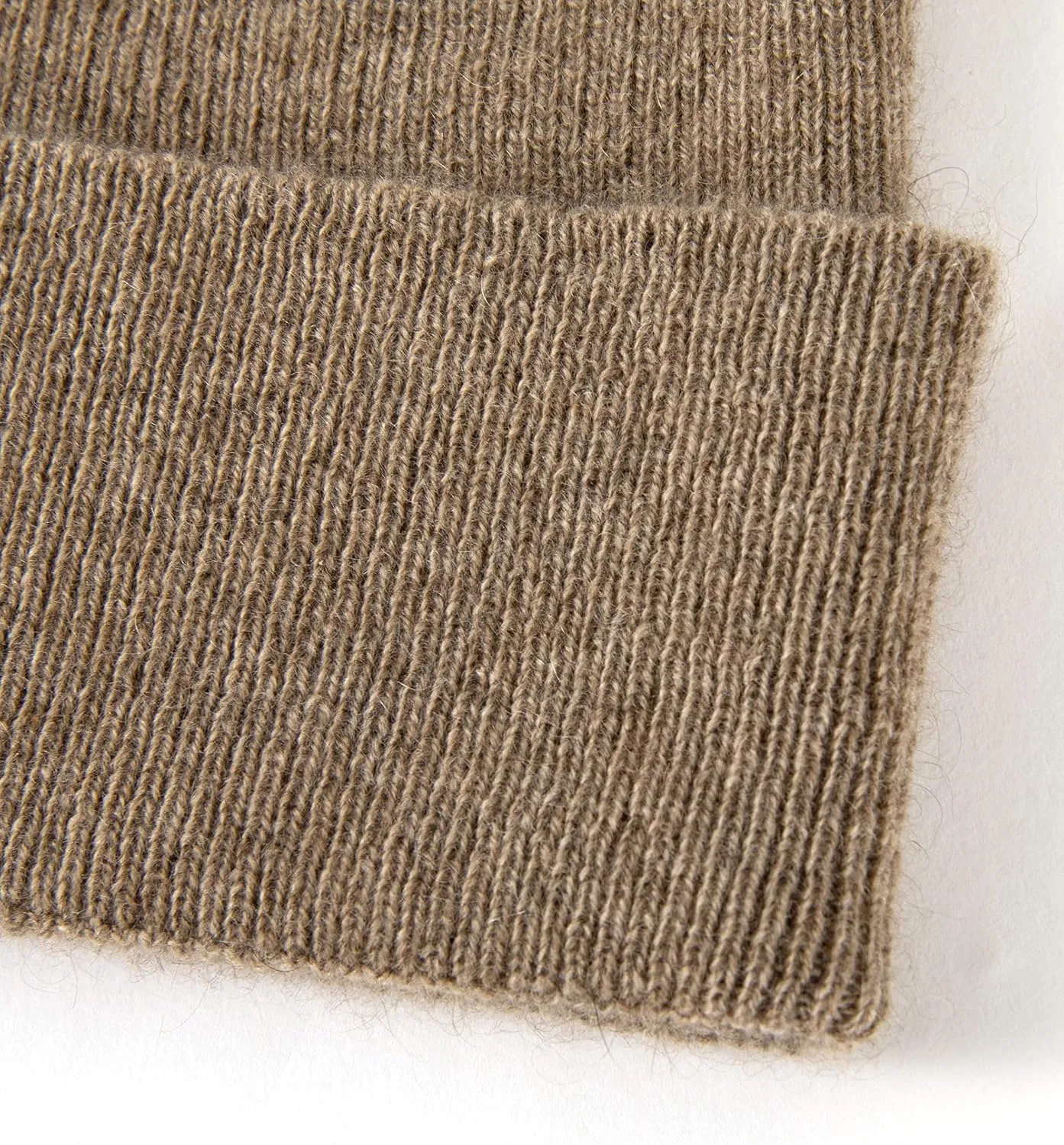 Unisex 100% Pure Cashmere Beanie, Ribbed Cuffed Hat Warm Soft with Gift Box for Women and Men