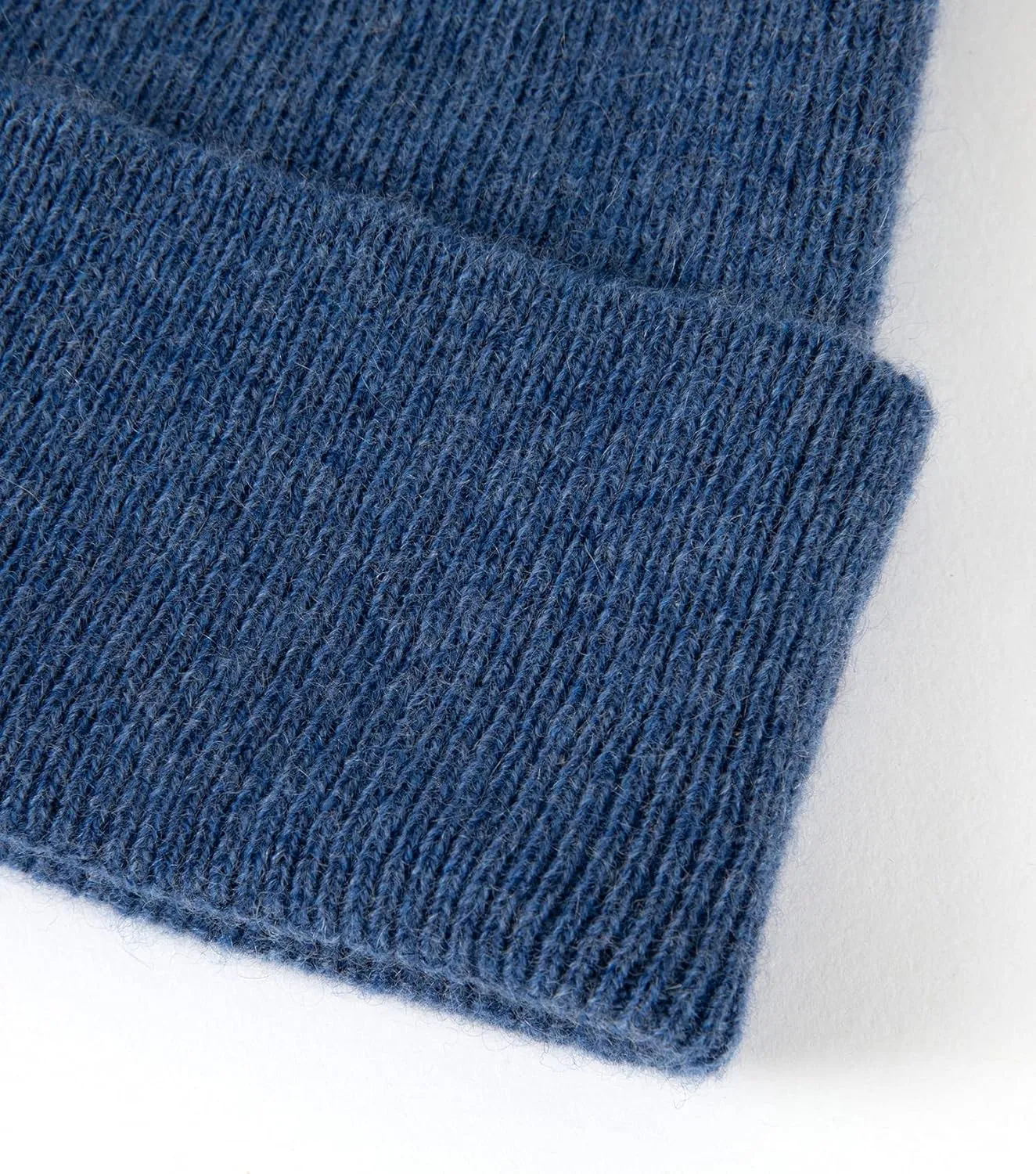 Unisex 100% Pure Cashmere Beanie, Ribbed Cuffed Hat Warm Soft with Gift Box for Women and Men